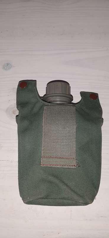 * ORIGINAL * - RHODESIAN BUSH WAR PATTERN 69 CANTEEN POUCH & WATERBOTTLE ( FEREDAY & SONS ? ).
