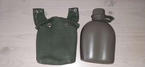 * ORIGINAL * - RHODESIAN BUSH WAR PATTERN 69 CANTEEN POUCH & WATERBOTTLE ( FEREDAY & SONS ? ).