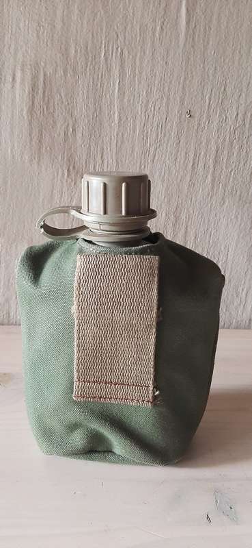 * ORIGINAL * - RHODESIAN BUSH WAR PATTERN 69 CANTEEN POUCH & WATERBOTTLE ( FEREDAY & SONS ? ).