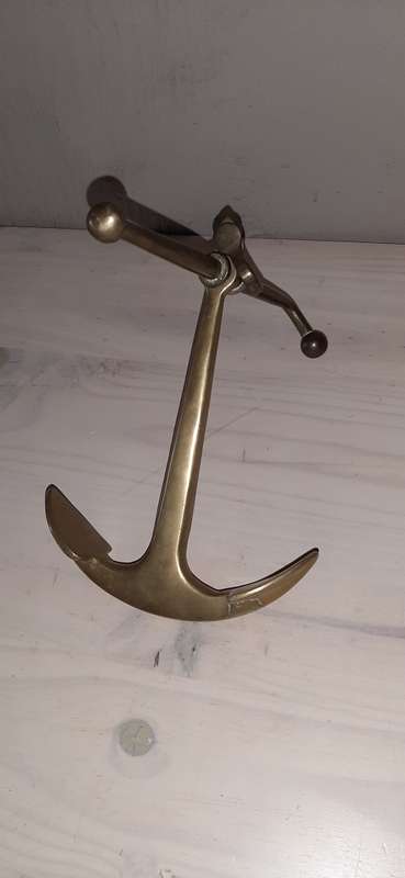 * Antique Solid Brass * - Nautical Anchor Ornament.