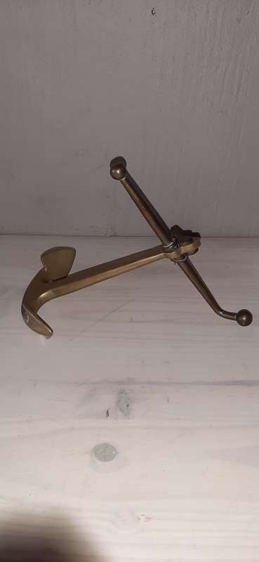* Antique Solid Brass * - Nautical Anchor Ornament.