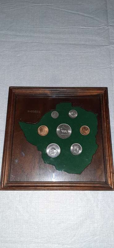 RHODESIAN COIN SET #2  ** Rhodesia Mounted & Framed Short Coin Set **.