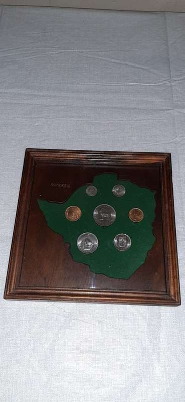RHODESIAN COIN SET #2  ** Rhodesia Mounted & Framed Short Coin Set **.