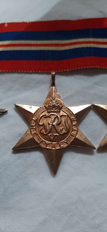 **ORIGINAL- RARE!! WWII S.A.A.F Medal and Wing Insignia Group for 2 Wing Heavy Bomber Squadron.**