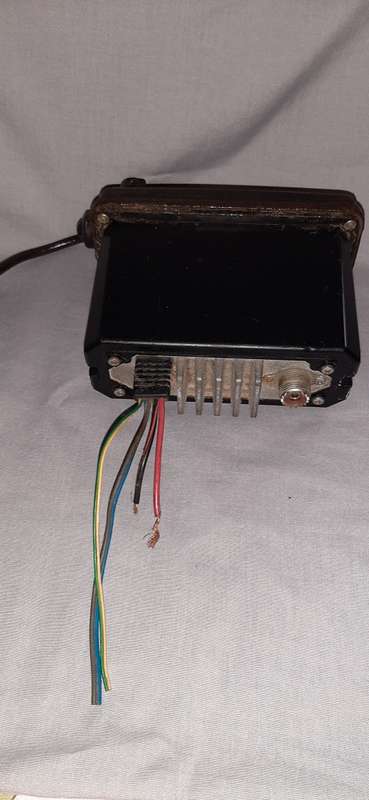 ** ORIGINAL- ICOM IC-M302 VHF Marine 4-Channel Radio (TESTED and WORKING).**