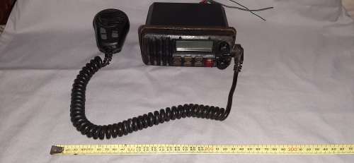 ** ORIGINAL- ICOM IC-M302 VHF Marine 4-Channel Radio (TESTED and WORKING).**