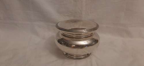 **  Early 20 Century : Derby English Silverplate E.P.N.S Tea Caddie (11 cm).**