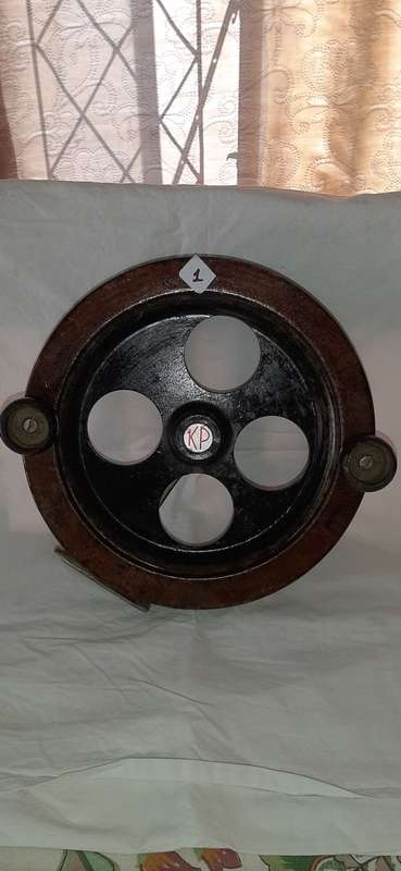 ** ORIGINAL- Large KP Brand Scarborough Deep Sea Fishing Reel #1  (24cm Diam.)**