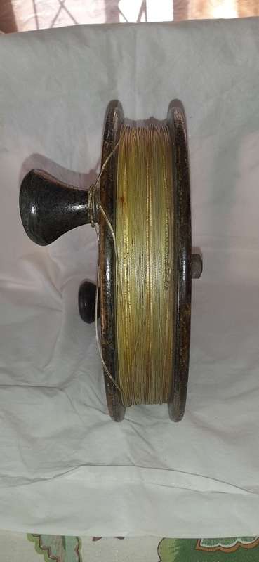 ** ORIGINAL- Large KP Brand Scarborough Deep Sea Fishing Reel #2  (24cm Diam.)**
