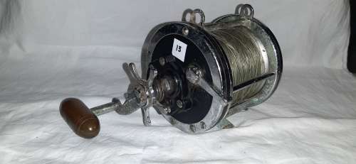 **ORIGINAL- Penn Senator 6/0 Deep Sea Large Game Fish Baitcasting Reel #13 (17cm).**