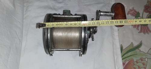 **ORIGINAL- Penn Senator II4-H  Deep Sea Large Game Fish Baitcasting Reel #14 (18cm).**