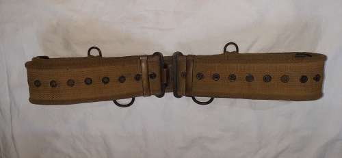 ** Rhodesian Bush War : Pre-1969 Olive Green D-Ring Suspension Web Belt (Complete).**