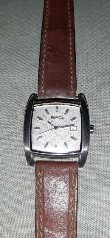 ** ORIGINAL - FOSSIL Ladies Stainless Steel Watch Model : JR-8838 250508 (UNTESTED).**