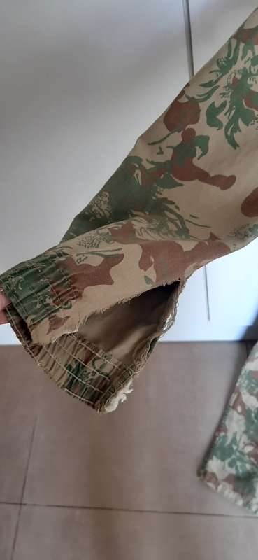 ** ORIGINAL- S.A.P  Unit 9 (Port Natal) Camouflage One-Piece Field Unit Overall (Medium).**
