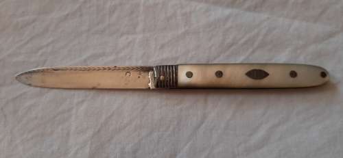 ** STUNNING- 18th Century George III (1784) .925 Silver and Mother of Pearl Pocket Knife (15cm).**