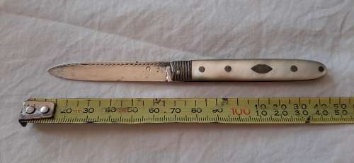 ** STUNNING- 18th Century George III (1784) .925 Silver and Mother of Pearl Pocket Knife (15cm).**