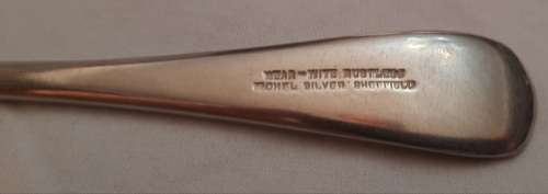 ** STUNNING- 1930s `Kings Pattern` Engraved Nickel Silver Fish Cutlery Set in Box (Sheffield).**
