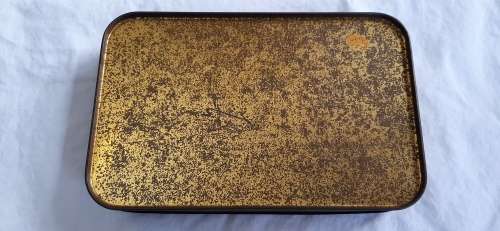 **ORIGINAL- WW2 Jan Smuts South African Christmas 1940 Chocolate Tin. (20cm x 13cm)**