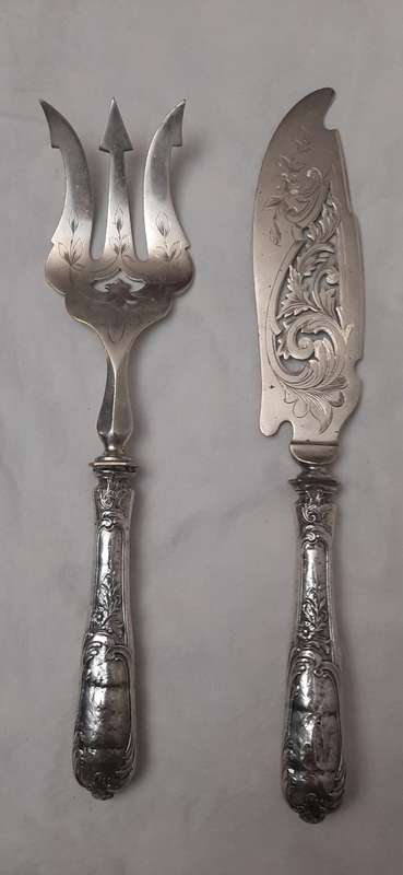 **STUNNING- 1890s Art Nouveau French .925 Silver Handled Fish Servers w/ Plated Fixtures.**
