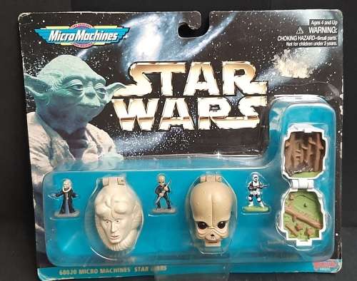 **MINT CONDITION : STAR WARS 1996/7 `Micro Machines` Collection IV Scout Trooper et al .**