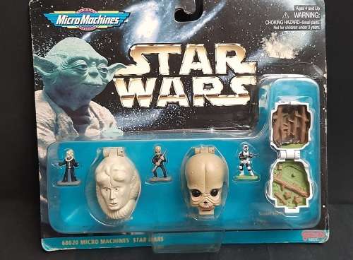 **MINT CONDITION : STAR WARS 1996/7 `Micro Machines` Collection IV Scout Trooper et al .**