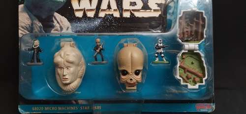 **MINT CONDITION : STAR WARS 1996/7 `Micro Machines` Collection IV Scout Trooper et al .**