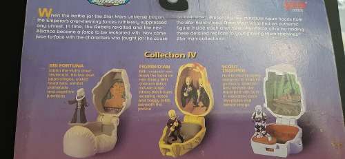 **MINT CONDITION : STAR WARS 1996/7 `Micro Machines` Collection IV Scout Trooper et al .**