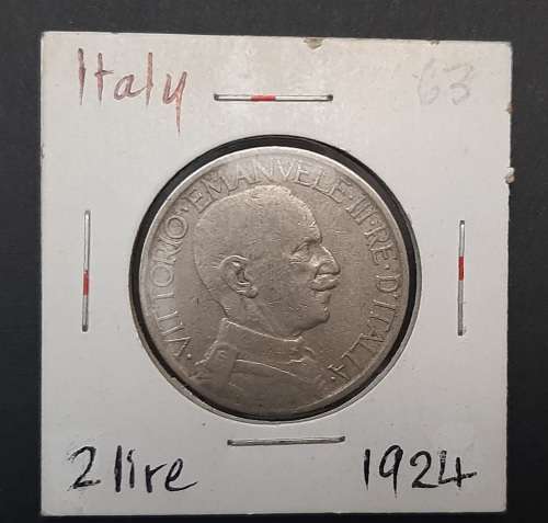 **ORIGINAL- Fascist 1924 Italy 2 Lire Coin (Sealed)  .**