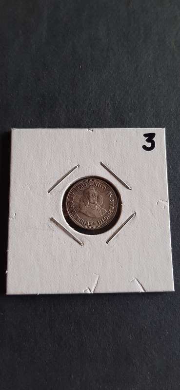 ** MINT: 1961 South Africa 2½ Cent Silver Coin .** #3