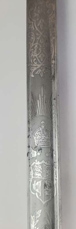 ** WWI  KGV British 1897 Pattern Infantry Officer`s Sword w/ Scabbard.**