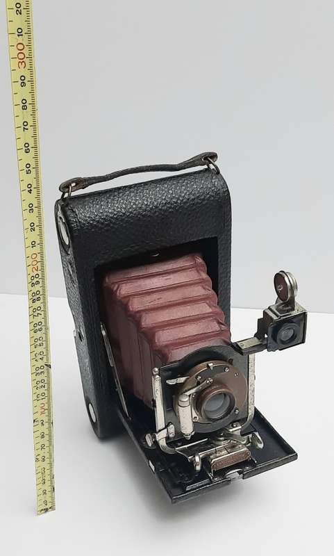 ** ORIGINAL: 1902 Eastman Kodak No.3 Model E-4 Camera and Leather Case.**