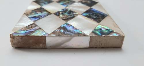 ** STUNNING:19th Century Victorian Mother of Pearl and Paua Shell Card Holder (10,5 cm x 7,5 cm).**