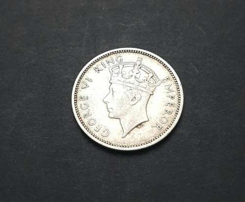 ** 1937 Southern Rhodesia .925 Silver 6D Coin (VF).**