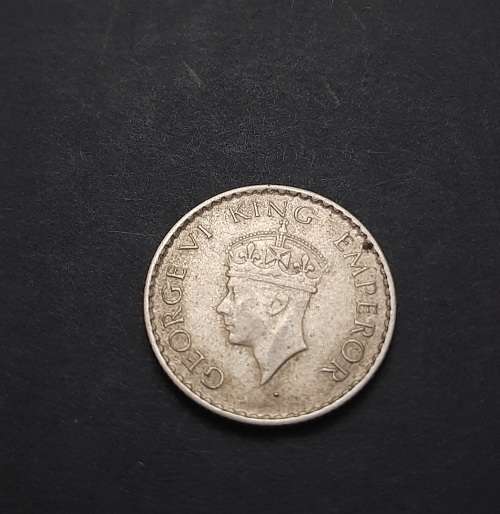 ** 1940 India ¼ Rupee .500 Silver Coin #2  ( XF ) [Uncirculated].**