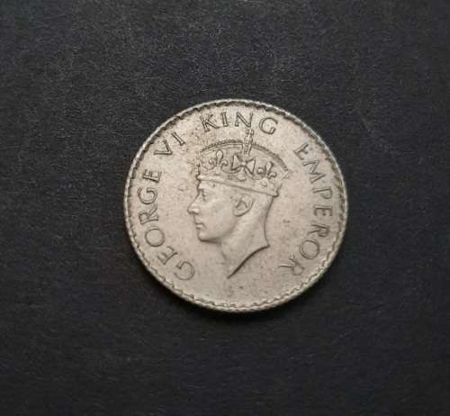 ** 1940 India ¼ Rupee .500 Silver Coin #3  ( XF ) [Uncirculated].**
