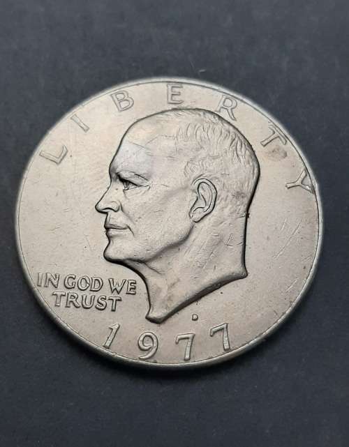 ** 1977 United States Eisenhower Liberty Dollar Commemorative Coin (VF).**