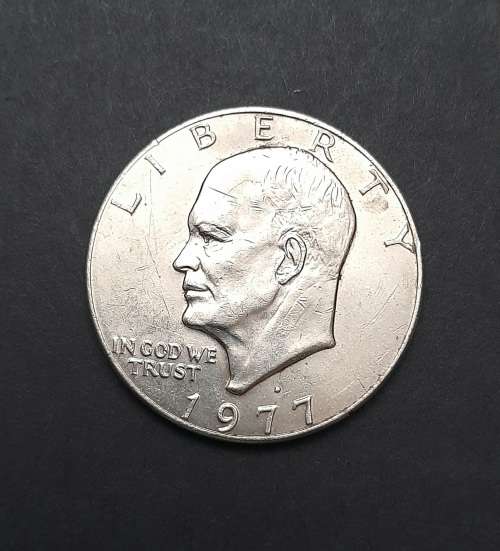 ** 1977 United States Eisenhower Liberty Dollar Commemorative Coin (VF).**