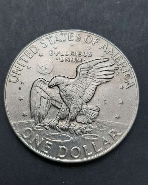 ** 1977 United States Eisenhower Liberty Dollar Commemorative Coin (VF).**