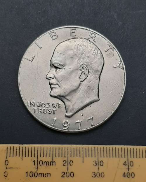 ** 1977 United States Eisenhower Liberty Dollar Commemorative Coin (VF).**