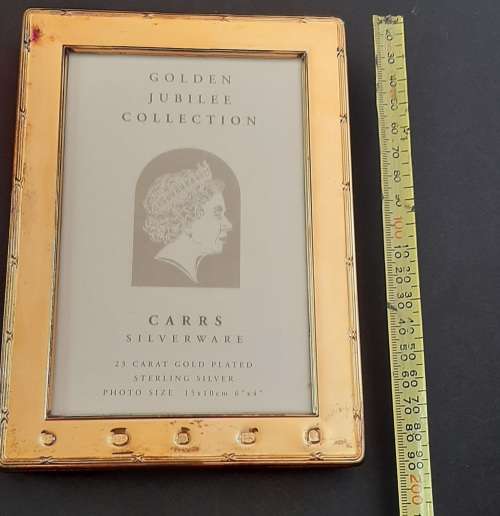 ** EXQUISITE: 23ct Gilded .925 Silver Photo Frame by Carrs of Sheffield (19cm x 14cm).**