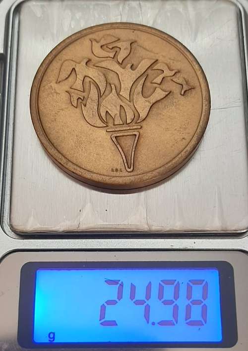 ** RSA 1961-1981 Unitae Bronze Medallion in SA Mint Case (24.98g).**