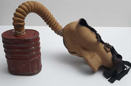 ** WW2 : 1941 South African No.4 MK III Respirator w/ Filter (Canadian Supplied) [Size : Large].**