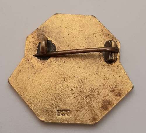 ** WW2 : South African  TOCH War Services Badge (S.A. Mint Marked).**