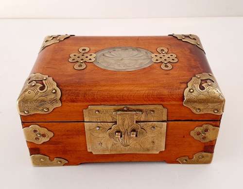 ** Early 20th Century Chinese Rose Wood Jewellery Box w/ White Jade Medallion Inlay (18cm x 12cm).**