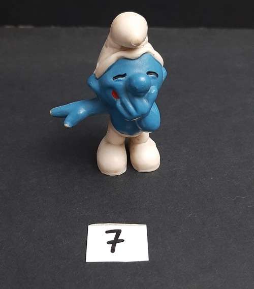 **  1970  ` Laughing Smurf` Figurine by Peyo #7  (Schleich, W. Germany)  [4cm]  **  