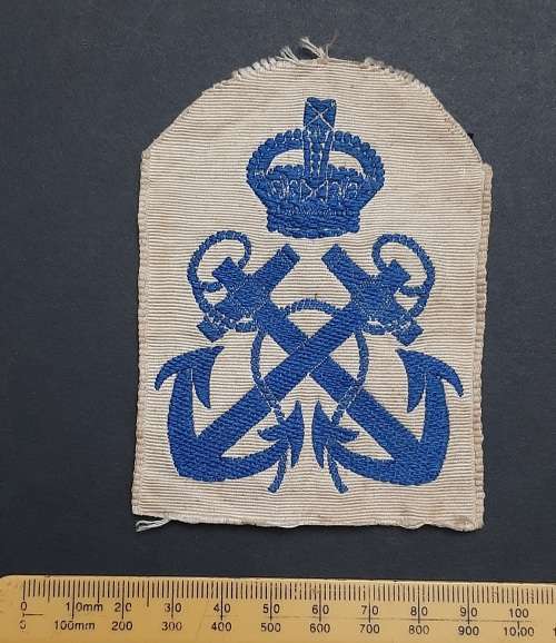 ** WW2 Royal Navy : Petty Officer Tropical Dress Rank Insignia.**