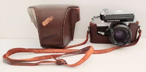 ** 1960s Nikkorex NIKKOR-S Auto 1:2  5cm Camera w/ Exposure Meter (UNTESTED) .**