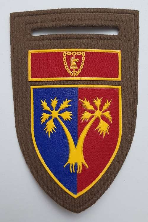 ** Border War : 1980s  SADF 101 Field Workshop (Army Battle School) Tupperware [Pin Intact].**