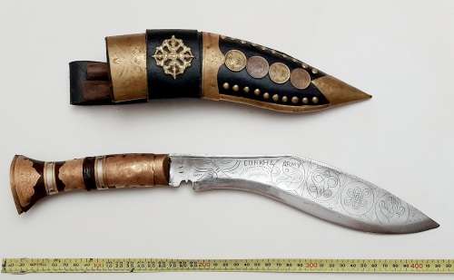 ** 1950s Nepalese `Gorkha Army` Large Kukri w/ Scabbard (43cm) [ Military Marked].**