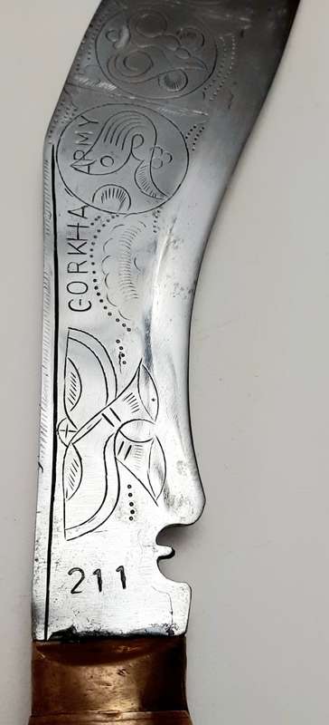 ** 1950s Nepalese `Gorkha Army` Large Kukri w/ Scabbard (43cm) [ Military Marked].**